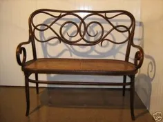 Vintage Thonet Bentwood Caned Settee Bench LI، نیویورک |  # 33186565