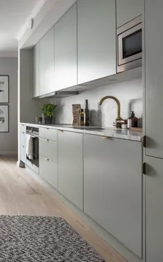 آشپزخانه سبز نعناع در یک فضای دنج دنج - طراحی COCO LAPINE