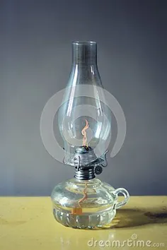 عکس سهام لامپ روغن.  تصویر نور ، پرنعمت ، آتش ، چراغ - 78400334