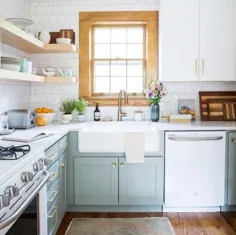 32 چه چیزی در مورد تغییر شکل آشپزخانه کوچک بسیار سریع و آسان جذاب است