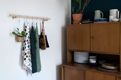Schwebende Küchengarderobe - DIY Geschirrtuchhalter aus Holz - تصفیه خانه