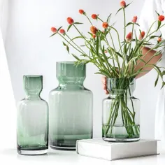 گلدان شیشه ای سبز برش سرد دستی با کیفیت عالی
