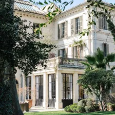 inter فضای داخلی پیچیده و تاریخ غنی: بوتیک هتل La Divine Comedie در آوینیون (فرانسه)