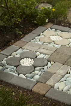 یک پاسیو "قالیچه" سنگی بسازید