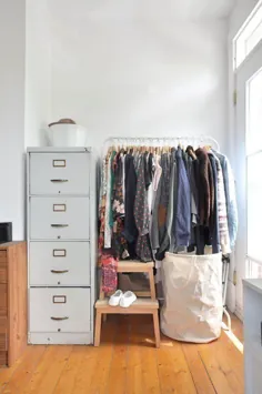 ایده ها و الهامات: ذخیره لباس در آپارتمان های بدون کمد