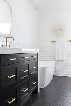 حمام کلاسیک سیاه و سفید با الهام از هتل Gramercy Park - HAVEN