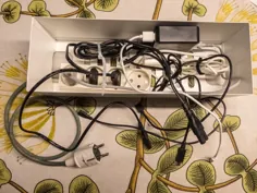 یک ایستگاه شارژ برای اداره همه آنها - IKEA Hackers