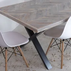 میز ناهار خوری استخوان شاه ماهی - میز شورون چوبی خاکستری با پایه های X
