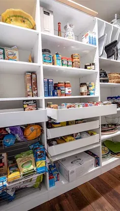 سازمان دهندگان شربت خانه: کشوهای ذخیره سازی در مقابل Pull-Outs
