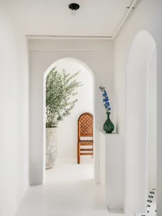 جزایر یونان طراحی اسپای صورت Monastery Studio را ارائه می دهند