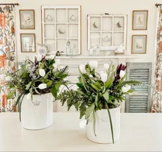 تزئین با گیاهان عتیقه و لاله های سفید