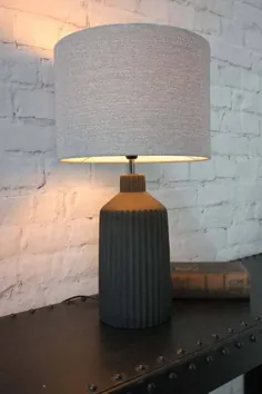 لامپ بتونی سیاه