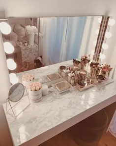 آینه میز آرایش هالیوود