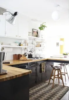 چگونه می توان فضای بالای کابینت آشپزخانه را کاملاً تزئین کرد