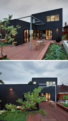 معماری با نمای بیرونی سیاه