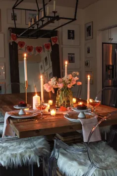 میز روز ولنتاین: شام با شمع برای دو نفر
