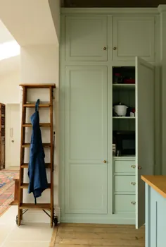 From deVol: یک آشپزخانه انگلیسی رویایی ، اندازه فوق العاده بزرگ برای زندگی خانوادگی و سرگرمی