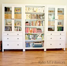 با استفاده از قفسه های کتاب و قفسه های کتاب Ikea Hemnes ایده هایی برای یک دیوار طولانی یا بزرگ تزئین کنید.  سرویس های طراحی دکوراسیون الکترونیکی و Kylie M