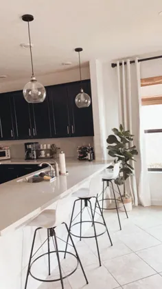 ایده های آشپزخانه |  آشپزخانه مدرن |  کابینت های تیره آشپزخانه سفید |  آویزها