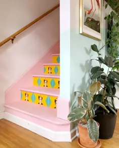 یک خانه اوماها دارای یک گوشه غذاخوری DIY ، نقاشی های دیواری رنگارنگ و پاسیوی رویایی است