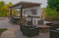 Sundowner Estates - آشپزخانه در فضای باز ، فایرپیت و سنگفرش ها - Cal Smartscape - چشم انداز و طراحی سان دیگو