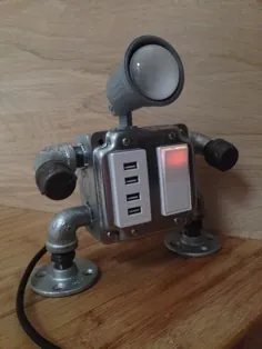 ربات لامپ آقای من 4 خروجی USB دارم |  اتسی