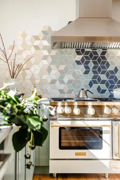 نوسازی آشپزخانه مدرن: عناصر طراحی محدوده ستاره آبی سفید