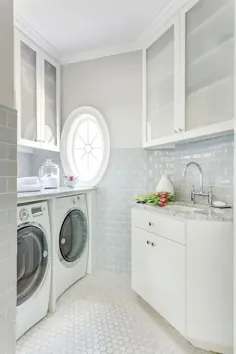 اتاق لباسشویی با کاشی های آبی مترو - انتقالی - اتاق لباسشویی