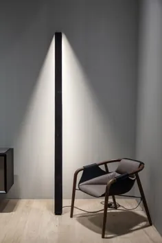 چراغ های طبقه مدرن که نور مصنوعی را به نوعی از هنر تبدیل می کنند