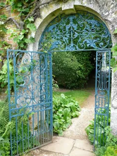 رنگ آمیزی برای دروازه های آهنی و نرده ها - Gardenista