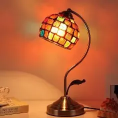 موزاییک چراغ شیشه ای رنگی اتاق خواب اتاق نشیمن سمت تخت Tiffanylamp Tiffany Lamp Shades Vintage میز چراغ لامپ