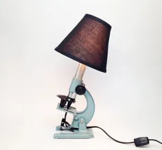لامپ میکروسکوپ