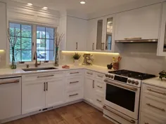 آشپزخانه سفید و برنز