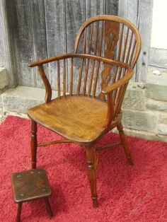 صندلی Windsor Low Back Yew / Elm در اوایل قرن نوزدهم