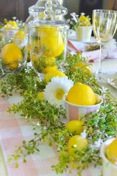 نمای زیبا ناهار صورتی و زرد لیمویی