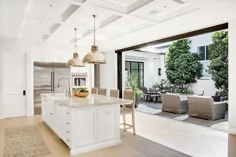 کوارتزیت سفید و خاکستری در جزیره با چهارپایه خاکستری کبوتر - انتقالی - آشپزخانه
