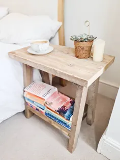 میز کناری کوچک روستایی - میز کنار تخت چوبی اصلاح شده - چهارپایه چوبی