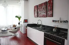 کف آشپزخانه با رنگ قرمز - تزیین