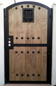 گیتس - دروازه های چوبی آهنی