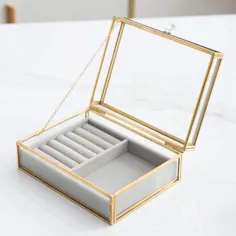 جعبه جواهرات شیشه ای شفاف با سینی مخملی قابل جابجایی - جعبه جواهرات با درپوش Vanity Vintage جواهرات برنجی فلزی و سازنده ضد گرد و غبار برای گردنبند حلقه گوشواره برای اتاق خواب ، کمد