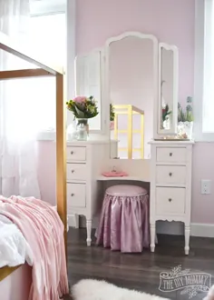 آشپزخانه اتاق خواب دختران شیک صورتی و سفید و طلایی شیک (آرایش اتاق Little C's برای ORC) |  مامان DIY