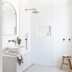 این حمام های مینیمالیستی ترکیب کاملی از آرامش و خنک بودن هستند - بیایید نگاهی بیندازیم |  Hunker