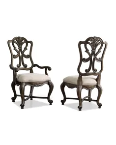 دو صندلی پشتی چوبی دونابلا