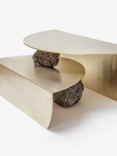 میز تالاس در برنج ، سنگ و بلوط توسط Cam Crockford