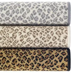 فرش سفارشی پشم بافته شده Panthera |  داش و آلبرت