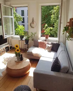 عکسهای دنج خانگی در اینستاگرام: «سلام دوشنبه؟  چنین فضای زندگی دوست داشتنی و خانگی توسطhamburgdaniahoi پر از هوای تازه و نور خورشید ... L؟ VE it ... هفته جدید مبارک... "