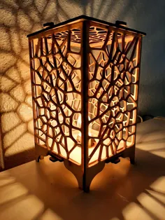 چراغ میز چوبی Voronoi