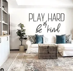 PLAY HARD و مهربان باشید نامه های دیواری برای Playroom Den |  اتسی