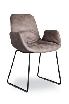 طراح Sitzmöbel aus Holz und Leder کافه آنلاین