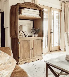 نگاهی جدید ، Armoire سیاه و سفید جدید ما!